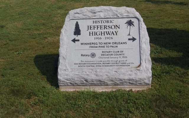 Leon Jefferson Highway Dedication Attracts Governor Reynolds