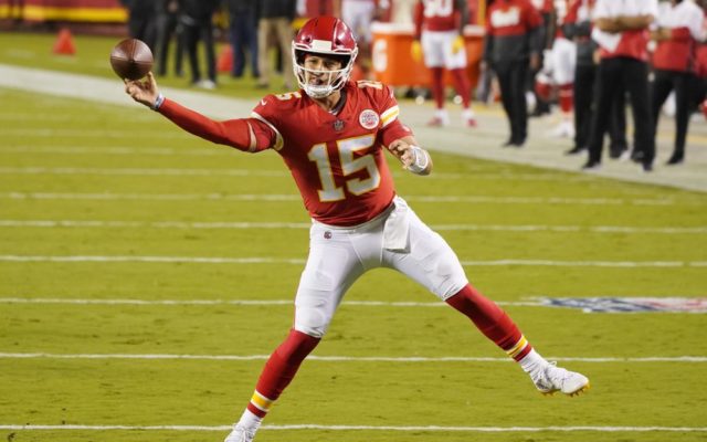 Chiefs to Rest Mahomes, Other Starters vs Chargers this Week