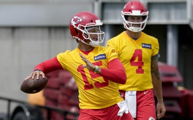 Mosaic in Northwest Missouri’s St. Joseph Plans a Free Vaccination Clinic Thursday During Chiefs Camp; Fans to Have Opportunity to Meet Players