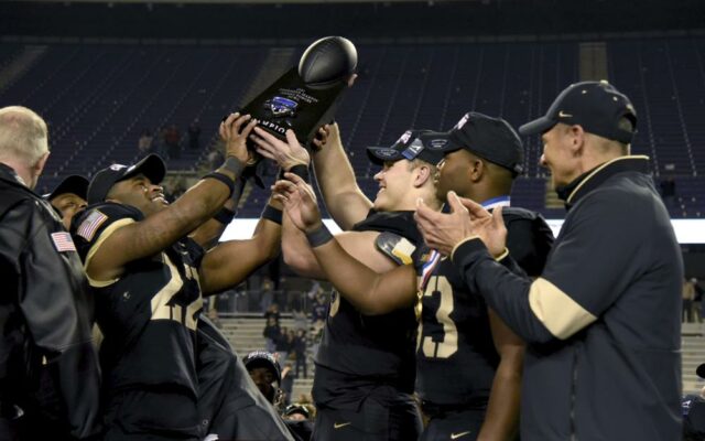 Army Stuns Missouri in Armed Forces Bowl on Last-Second Field Goal