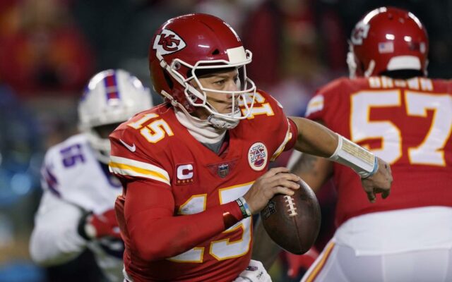 Chiefs Rally Past Buffalo 42-36 in OT in Wild Playoff Game