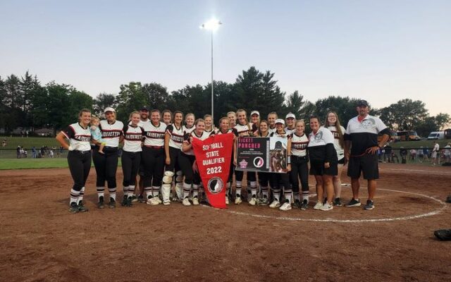 Raiderette Softball Heading Back To Fort Dodge After Regional Final Win