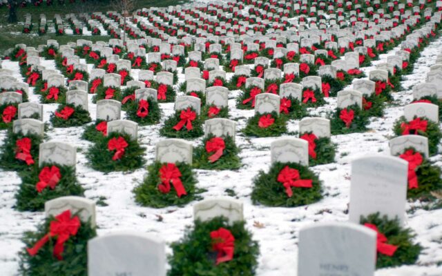 Volunteers Will Lay Wreaths on Veterans’ Graves this Weekend