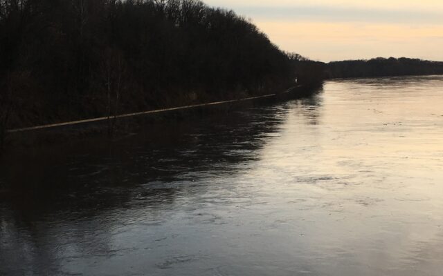 Corps of Engineers Increases Flows Downstream on MO River